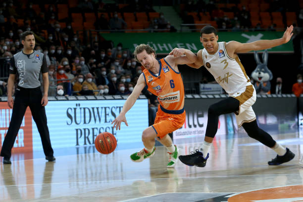 他以稳定的 他以稳定的