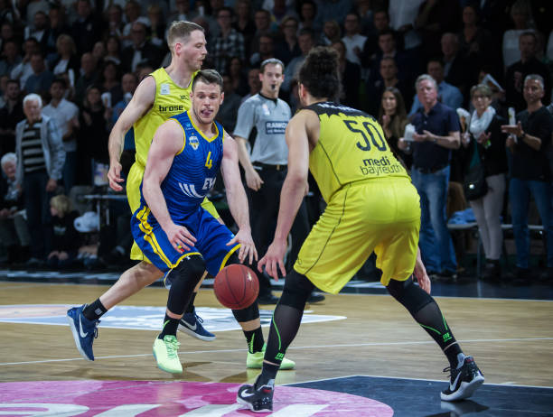 年轻一代的 年轻一代的